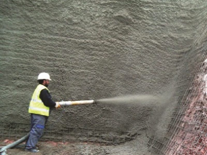 püskürtme beton