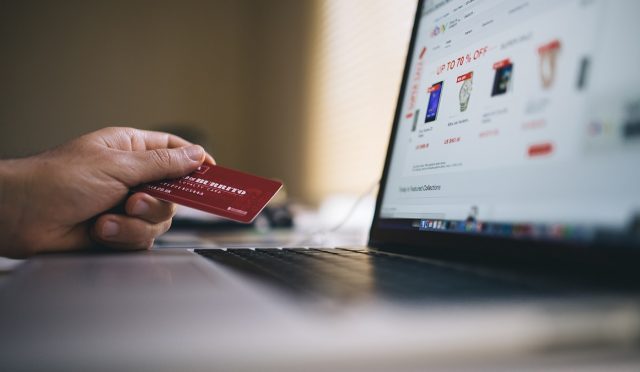 E-Ticaret Yazılımı Nedir, Seçerken Nelere Dikkat Edilmelidir?