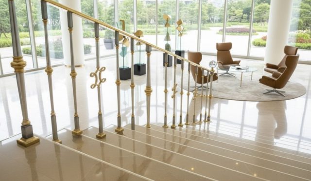 Pirinç Merdiven Küpeşte